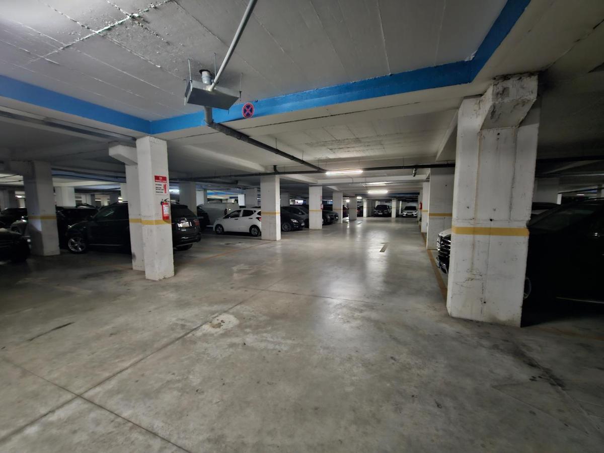 Pleasing Place With Free Parking On Site In Tirana Komuna E Parisit Eksteriør billede